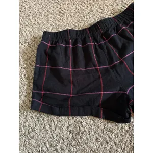 Stars Above Women's Black Red windowpane flannel pajama shorts Size Medium thumbnail 6