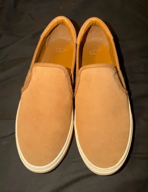 UGG Slip-On Women’s thumbnail 1