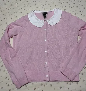 Hot Topic Cardigan Knit Sweater Pink White Peter Pan Collar Heart Buttons Medium thumbnail 1