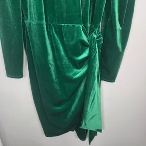 Eloquii Emerald Green Velvet Dress 16 Faux Wrap Ruched Holiday Cocktail Midi thumbnail 5