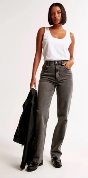 Abercrombie & Fitch The 90s Straight Curve Love Ultra High Rise Jeans 32/14R thumbnail 1