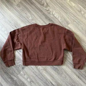 Zara Chocolate Brown CropTop Sweatshirt thumbnail 4