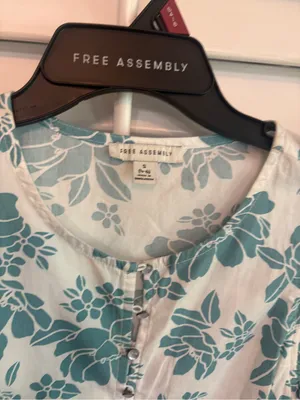 Free Assembly White And Blue Flutter Sleeve Floral Dress Size Small thumbnail 8