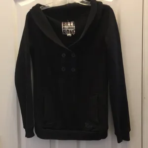 FINAL MARKDOWN Ladies billabong sweater small thumbnail 1