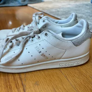 Adidas‎ Stan Smith White Matte Grey Sneakers Women's Size 7.5 Low Top Classic thumbnail 4