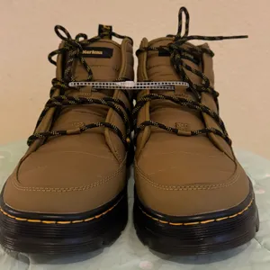 NEW Dr. Martens Combs Ankle Boot LA004 Womens size 10 thumbnail 8