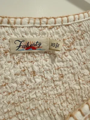 FAHERTY Laura Embroidered Top in Whisper White Smocked Neck‎ Peasant size XS thumbnail 6