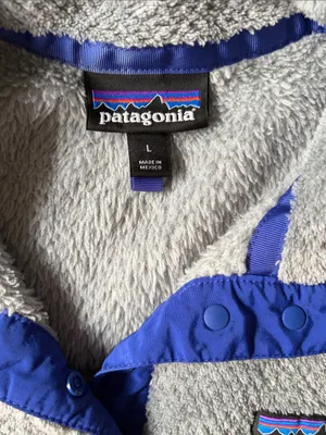 Patagonia Light Gray Fleece Zip-Up with Blue Trim thumbnail 5