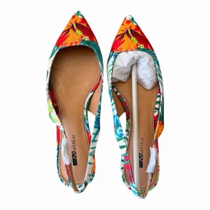 Matiko Tropical Hawaiian Floral Pointed Toe Slingback Flats 36 NIB thumbnail 4