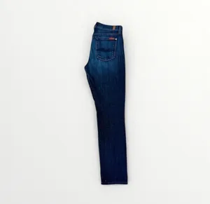 7 for All Mankind Josefina Skinny Boyfriend Jeans, Size 24, MSRP $208 thumbnail 3
