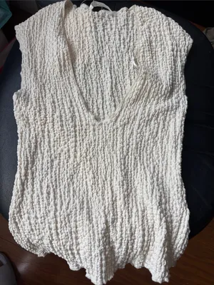 Zara Popcorn Texture Cream V Neck Short Sleeve Top thumbnail 4
