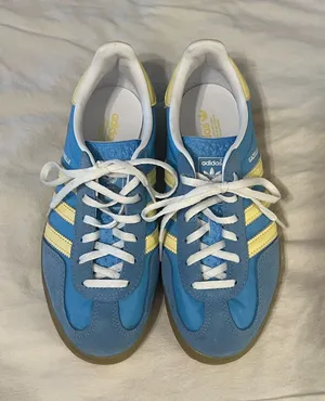 Adidas Gazelle Blue & Yellow Striped Sneakers thumbnail 1