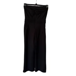Evereve Peyton Jensen Black Strapless‎ Wide Leg Jumpsuit Pleated Waist Stretch Size M thumbnail 4