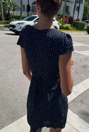 Brandy Melville Robbie Dress size small thumbnail 2