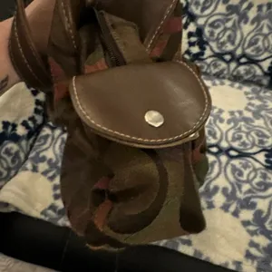 Strada Brown Canvas Shoulder Bag W/ Faux Leather Accents thumbnail 8