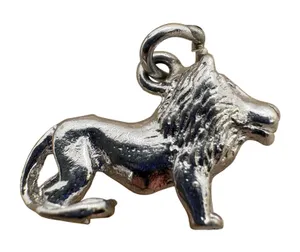Vintage Silver Tone‎ Lion Charm Magnetic Animal Pendant 2.99g SKU 243 7/9 thumbnail 1