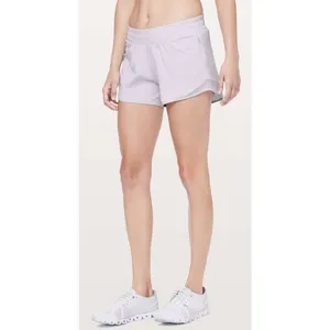 ✨Lululemon Hotty Hot Low-Rise Lined Short 4" Pastel Blue Sz 8✨ thumbnail 6