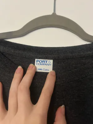 Black long sleeve tee Size L thumbnail 2