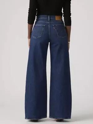 Levi’s 728 High Rise Wide Leg Jeans thumbnail 2