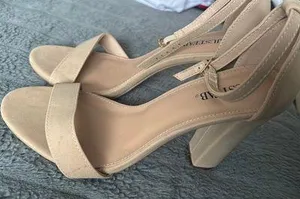 JustFab Tan Heels thumbnail 1