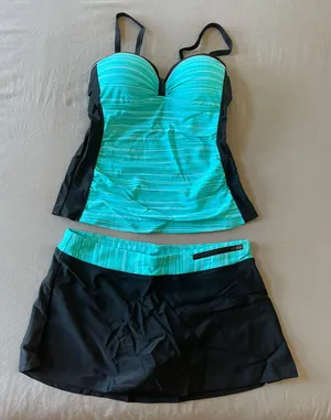 Womens Tank And Skirt Swim Set thumbnail 1