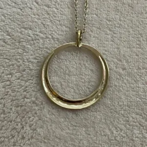 Necklace thumbnail 4