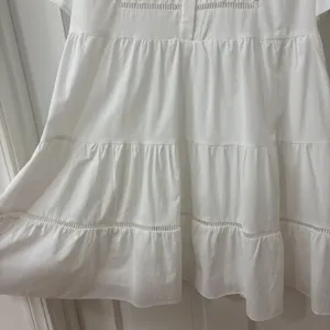 Free The Roses White Cotton Tiered Mini Dress S Ruffle Pintuck Boho Coastal Rush thumbnail 4