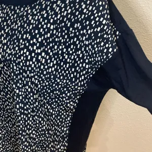 Ann Taylor Womens Navy & White Long Sleeve Tunic Sweater M thumbnail 2