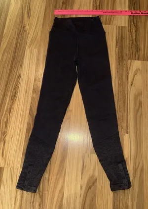 Offline by Aerie Women's Sz XXS Gray Ribbed Knit Thermal‎ Athletic Leggings thumbnail 1