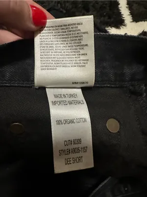 AGOLDE Dee Vintage High Rise Jean Shorts Divise Black A9035-1157 Aritzia size 34 thumbnail 3