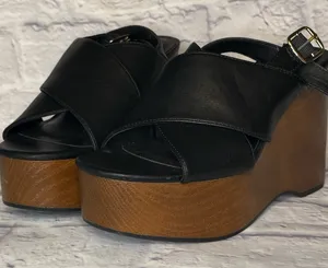 Universal Threads Black Platform Wedges thumbnail 1