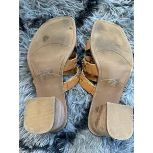 Sh19. Marc Fisher sandal size 8.5 thumbnail 2