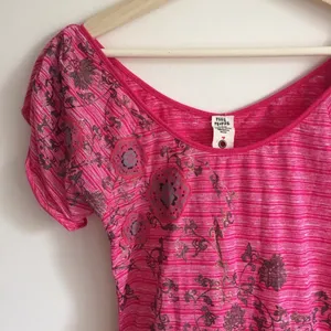 Free People Vintage Y2K Pink Stripe Gold Metallic Floral Girly Short Sleeve Tee thumbnail 3