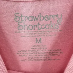 Vinyl Icons‎ Strawberry Shortcake Holiday Most Wonderful Time Pink Crop Top NWT thumbnail 4