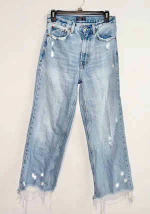 Abercrombie & Fitch Distressed Cropped distressed‎ raw hem mom jeans light 26 thumbnail 1