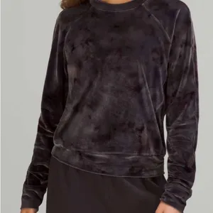 1056 Lululemon Velour Warm Down Crew in the Interstellar Dark Grey Multi Black Size M thumbnail 1