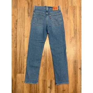 Levi's Wedgie Straight Jeans Women 27 W27 L28 High Rise Button Fly Blue Denim thumbnail 3