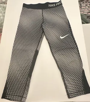 Nike Dry Fit Girls Leggings thumbnail 1