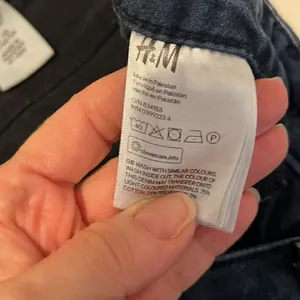 H&M size 29 dark blue denim high waist stretch jeggings EUC thumbnail 5