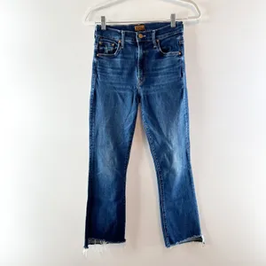 Mother The Insider Crop Step Fray Hem Jeans Teaming Up Blue 26 / 2 thumbnail 3