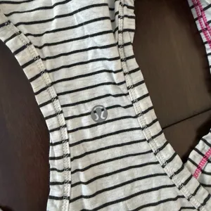 LULULEMON Modern Racerback Parallel Stripe Workout Tank Top Size 6 thumbnail 11