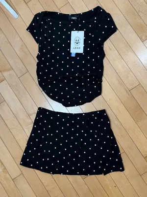 Cider Polka Dot Boat Neck Ruched Tee & Mini Skort Set NEW NWT Size small thumbnail 3
