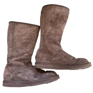 UGG Vintage Y2K Tall Knightsbridge Brown Below Knee Suede Shearling Back Zip Boots thumbnail 4