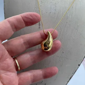 NWT 18K gold dipped Lux Lux puffed teardrop 16” necklace thumbnail 5