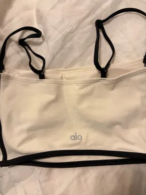 Alo Airbrush Bra Yoga thumbnail 2