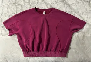 Lululemon cropped top thumbnail 1