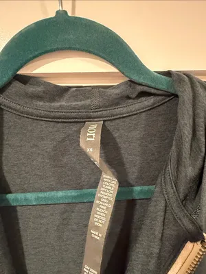 Vuori Halo Half‎ Zip Cropped Hoodie - Teal Green XS thumbnail 4