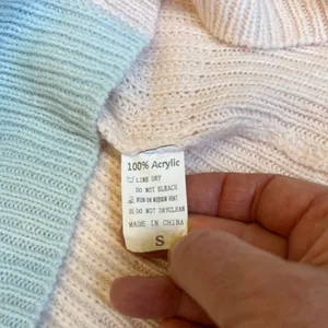 New Colorblock Baby Blue & Pink Sweater with Animal Print Sleeves Oversized S thumbnail 4