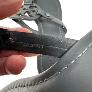 Tory Burch Miller Sandal Gray Leather Thong Flat Logo Size 7.5 thumbnail 11