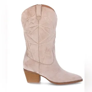 Time and Tru Women's Faux Suede Embroidered Western Boots, on size 8 New thumbnail 4